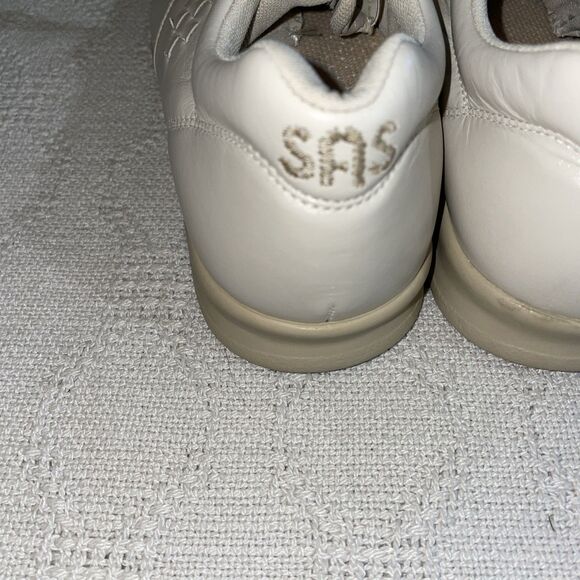 SAS Women’s Work Shoes Size 6.5 W Beige Leather Occupational Clinic Hospital - Picture 11 of 12